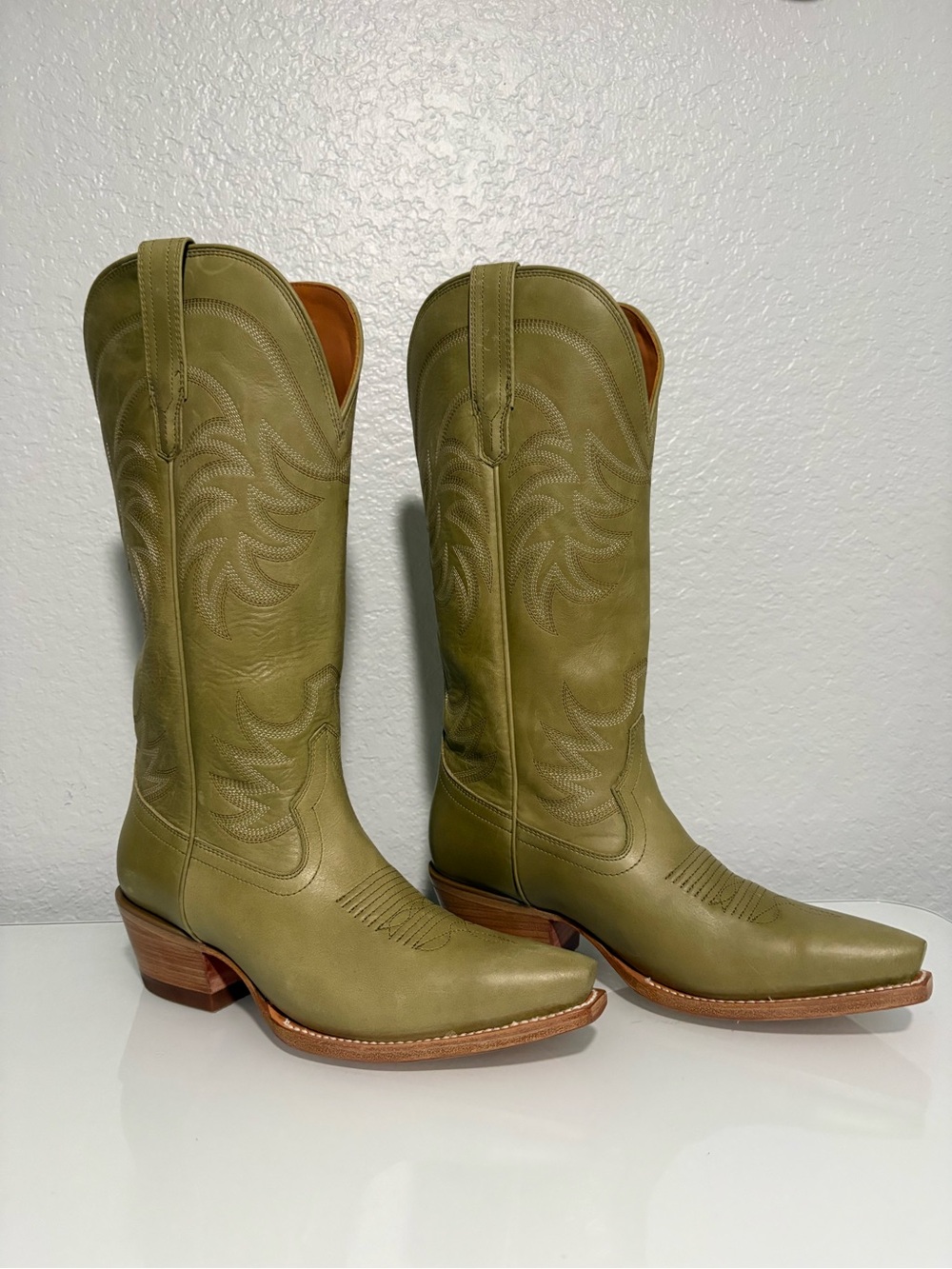 Tecovas Women's The Annie Light sage Leather Western Heeled Boots in Green size